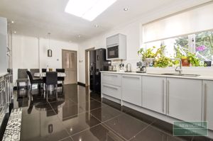 Photo 19- click for photo gallery